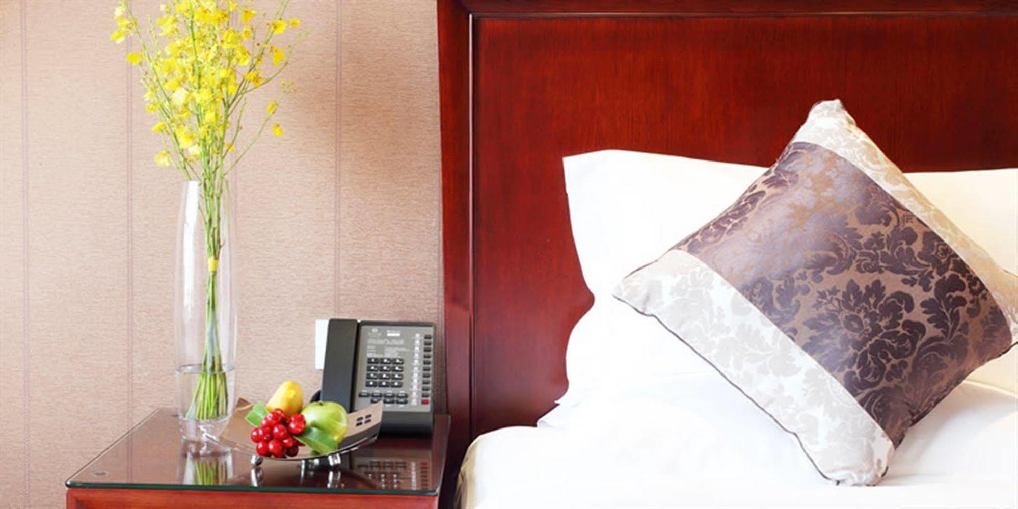 Yiwu Yi He Hotel ภายนอก รูปภาพ